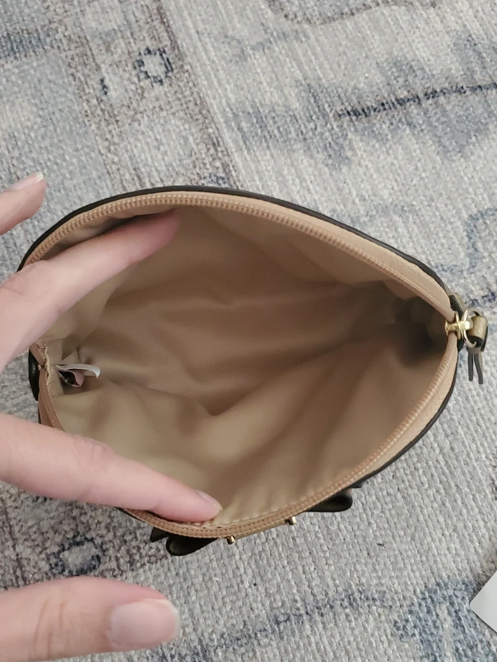 NWOT Coach Gold Metallic Bow Cosmetic Zip Accessory Case Bag